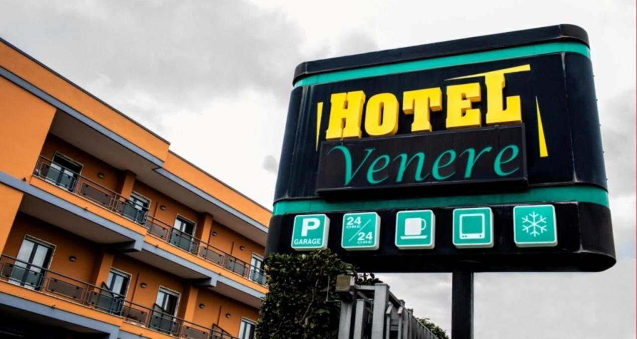 Hotel Venere Villaricca Kültér fotó